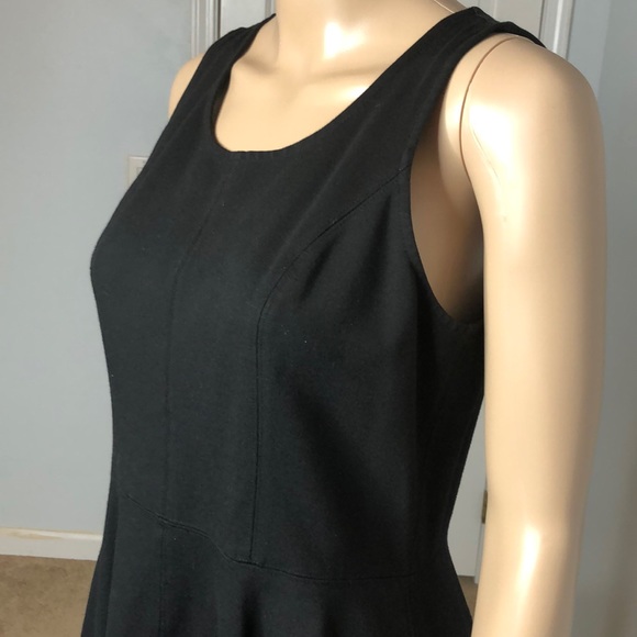 ❤️ LOFT A line Black Dress - Picture 2 of 9